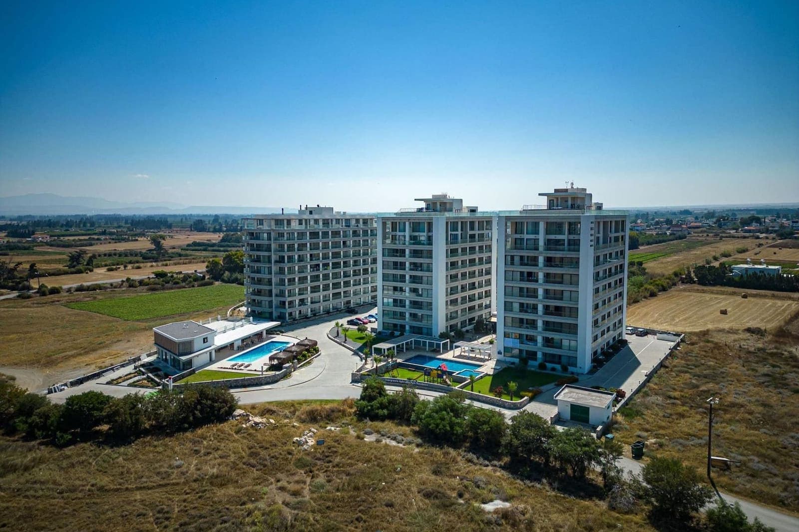 Aphrodite Park Residence – Außenansicht 1